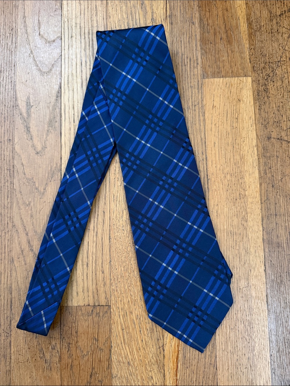 Burberry blue plaid silk tie.